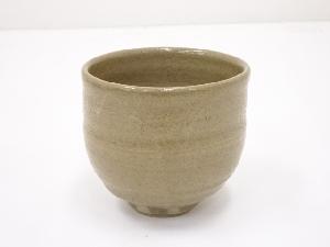 作家物　灰釉茶碗